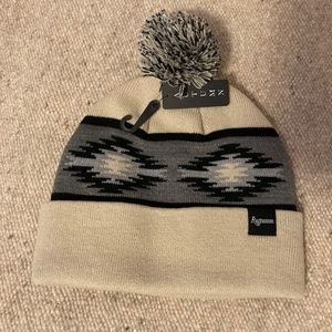 BNWT Autumn Brand Winter Snow Beanie